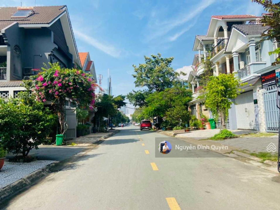 Ngộp - bán nhanh biệt thự đường số 7 - Song Hành - P. An Phú - Quận 2. DT: 10 x 16m - 36 tỷ