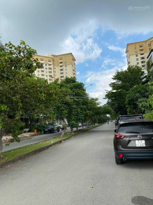 Ngộp tiền cần bán gấp căn nhà đường Nguyễn Quý Đức, Quận 2. DT 5*20m giá chỉ 25 tỷ thương lượng