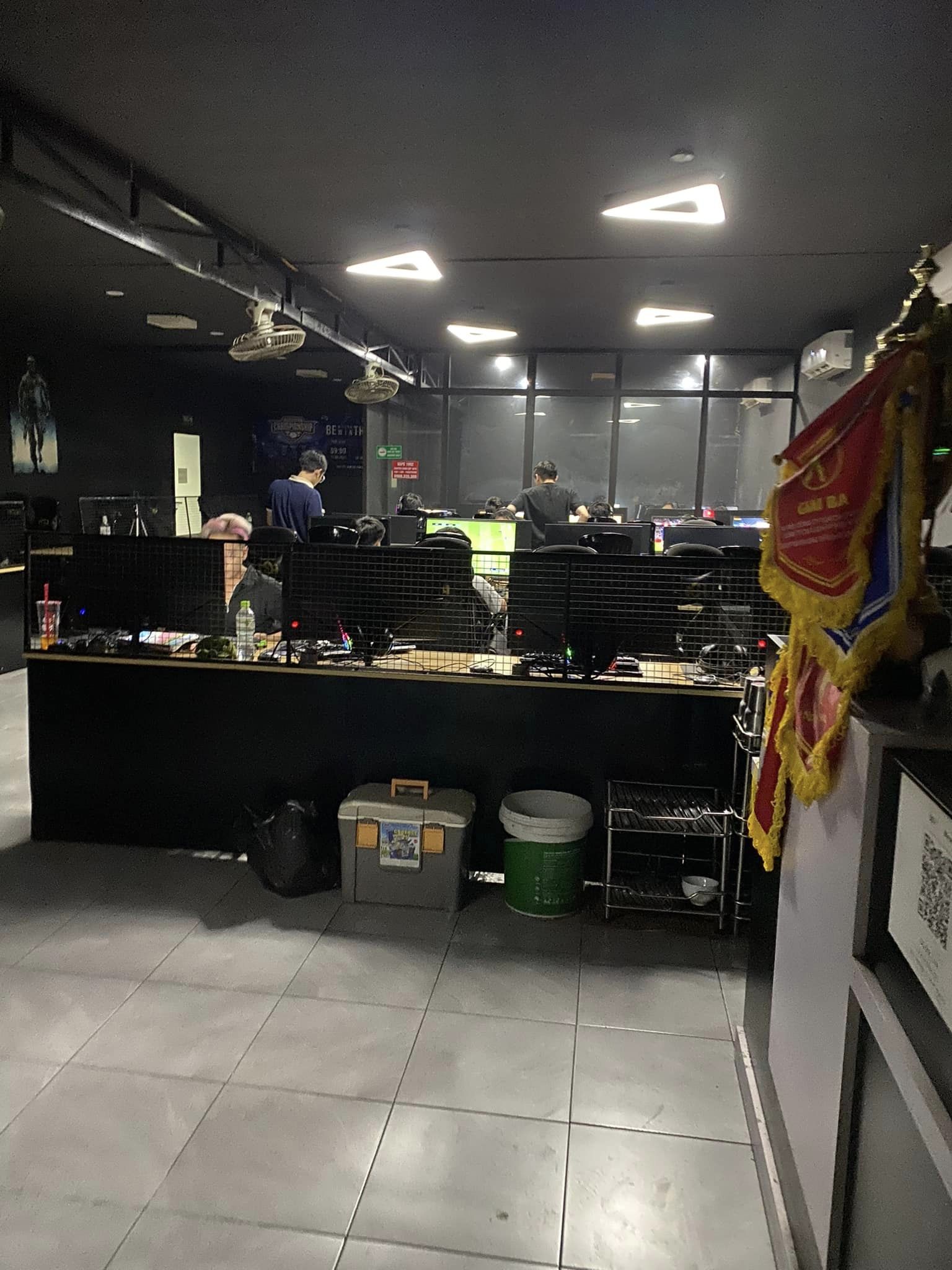 Bán nhà mặt Phố NGUYỄN HOÀNG 330m 17,5m 84 TỶ