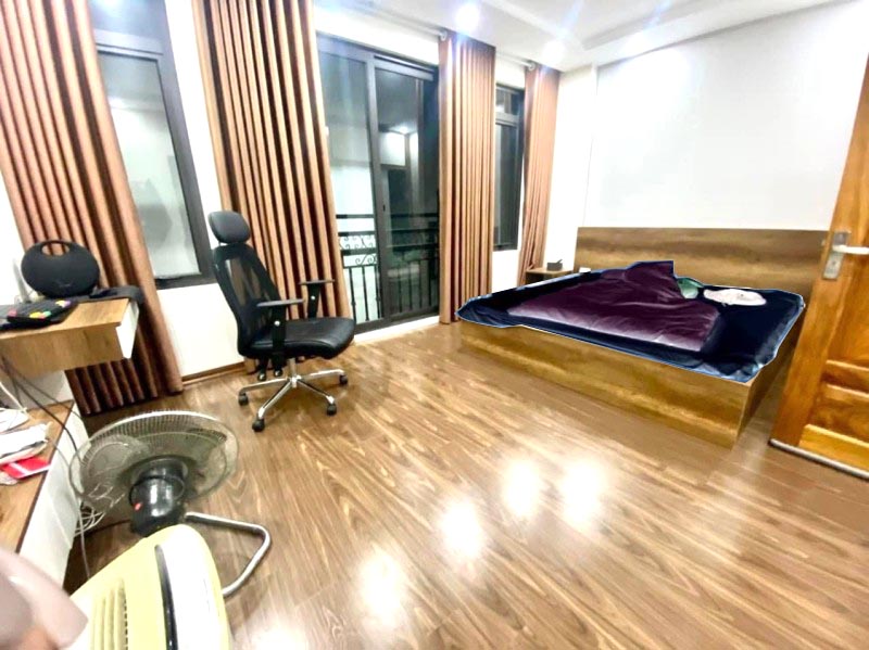 Chỉ hơn 4 tỷ nhà 54m2 x 5 tầng phố Nguyễn Văn Huyên