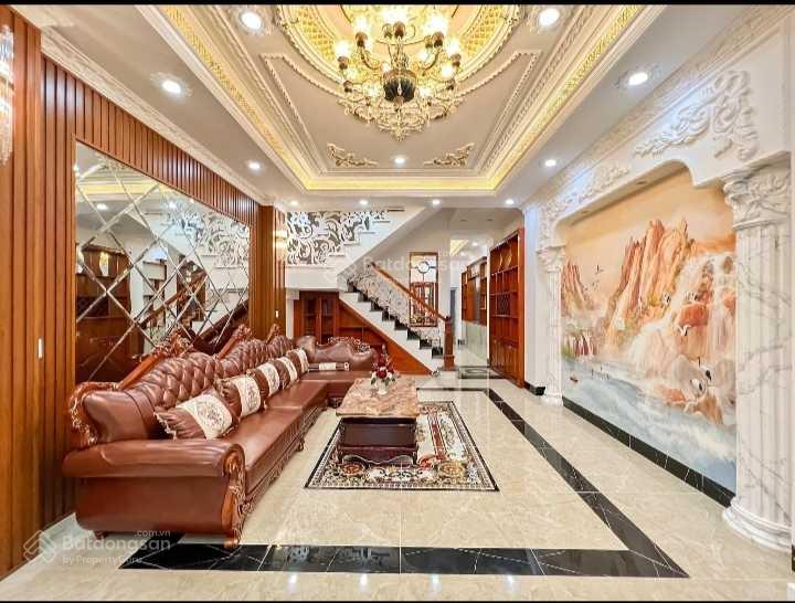 Nguyễn Xuân Khoát 7,5tỷ 51,5m2 Gara ô tô 5 PN khép kín đón Xuân Mới