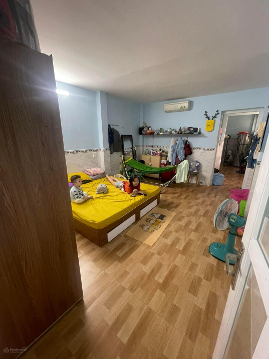 Nhà 2 tầng Quận 7 DT lớn 72m2 (4x18m) 4PN giá 3,8 tỷ