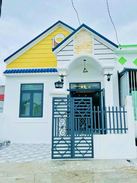 Nhà Diên Điền - new 98%, cách TTTP Nha Trang 14km