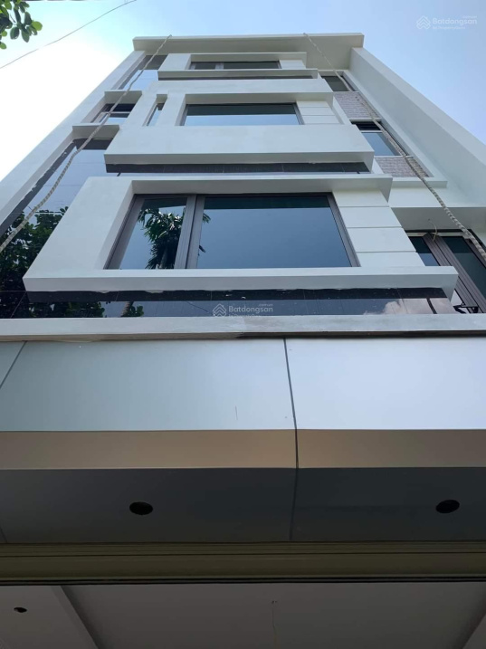 Nhà Hữu Lê 50m2, 4 tầng, mặt tiền 5m ngõ thông 3 gác chạy, gần phố bãi gửi xe 15m, 2,97 tỷ. Có TL