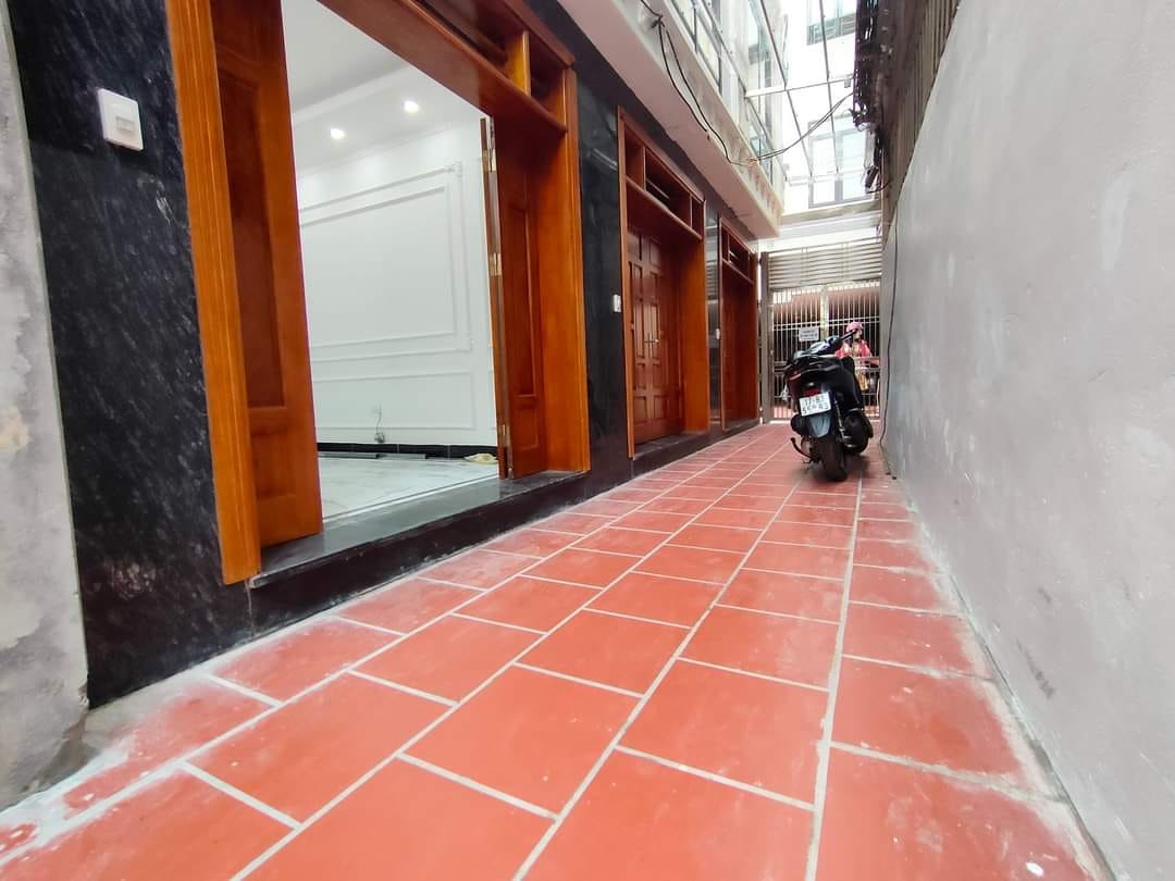 Bán nhà siêu phẩm ngõ 85 Xuân Thủy, Cầu Giấy chỉ nhỉnh 4 tỷ, DT:30m