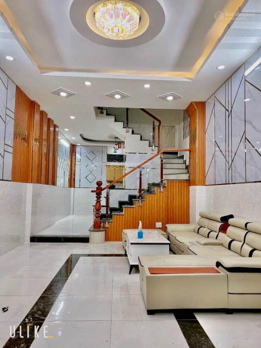 Nhà đẹp lung linh vào ở ngay sát Lâm Văn Bền Q7. HXH 6m. Chỉ 7.8 tỷ. Ngang 4.5m. Dt 85m2