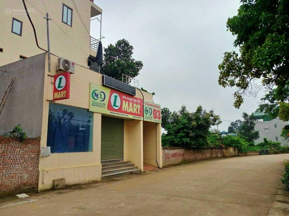 Nhà em cần bán lô đất mặt đường gần QL21. Thuận tiện kinh doanh, xây trọ. 5p ra khu ĐHQG và CNC