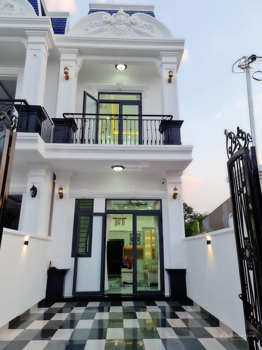 Nhà em mới xây cần bán - nhà 1/ DX051 cách Phạm Ngọc Thạch 50m