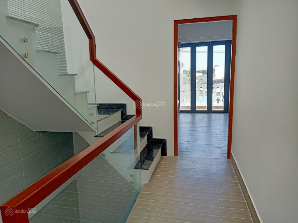 Nhà mặt tiền đường Phạm Hữu Lầu, Phước kiển. 5m*16,5m, 8,8 tỷ