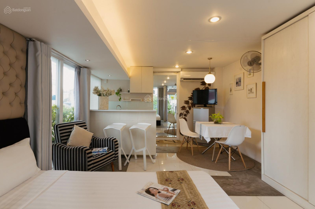 Nhà mới - full nội thất Thạch Thị Thanh, Q1. DT: 120m2 (6x20m) 5 tầng, TN: 200tr/th, cực rẻ 24,5 tỷ