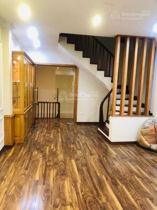 Nhà mới ở ngay tại mặt ngõ phố Võ Chí Công, 45m2, 6 tầng, MT4m, ô tô, KD, giá 6,9 tỷ