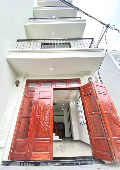 Nhà mới sau KĐT Thanh Hà, 10 phút ra viện K. (4T x 37m2, 4PN) giá chỉ 1.99 tỷ, 0961 418 282