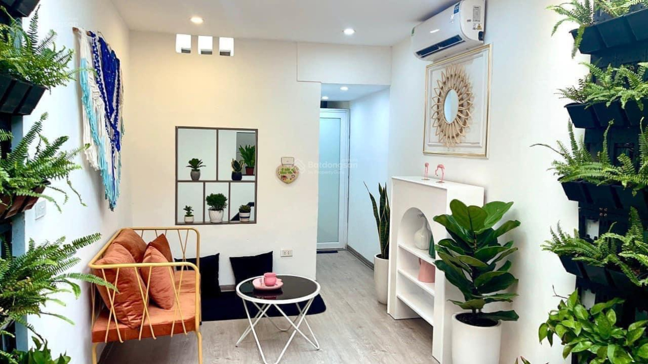 Nhà phân lô Thái Hà, tiêu chuẩn khách sạn, trung tâm 20 trường ĐH lớn nhất HN, 5m mặt phố 2 ô tô đỗ