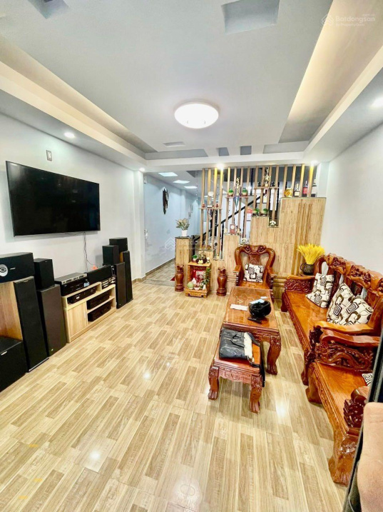 Nhà sát Nguyễn Thị Thập, Quận 7. Đẹp lung linh HXH 5m. DT 84m2. Chỉ 6.5 tỷ