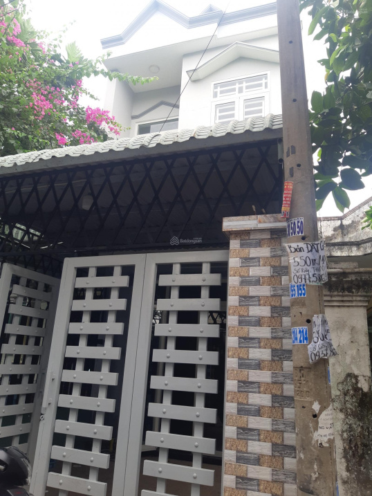 Nhà sổ riêng đường Nguyễn Thái Học, sát chợ Dĩ An