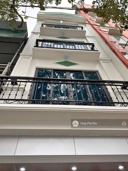 Nhà xây mới tại Phú Lương 5Tầng 37m2 xây độc lập thoáng 2 mặt ôtô đậu gần giá chỉ 2,5 tỷ có TL