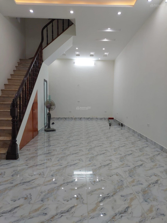 Ô tô qua nhà + kinh doanh khủng + ngõ thông, Cầu Đơ 3, Hà Đông 45m2*4t, mặt tiền 4.5m