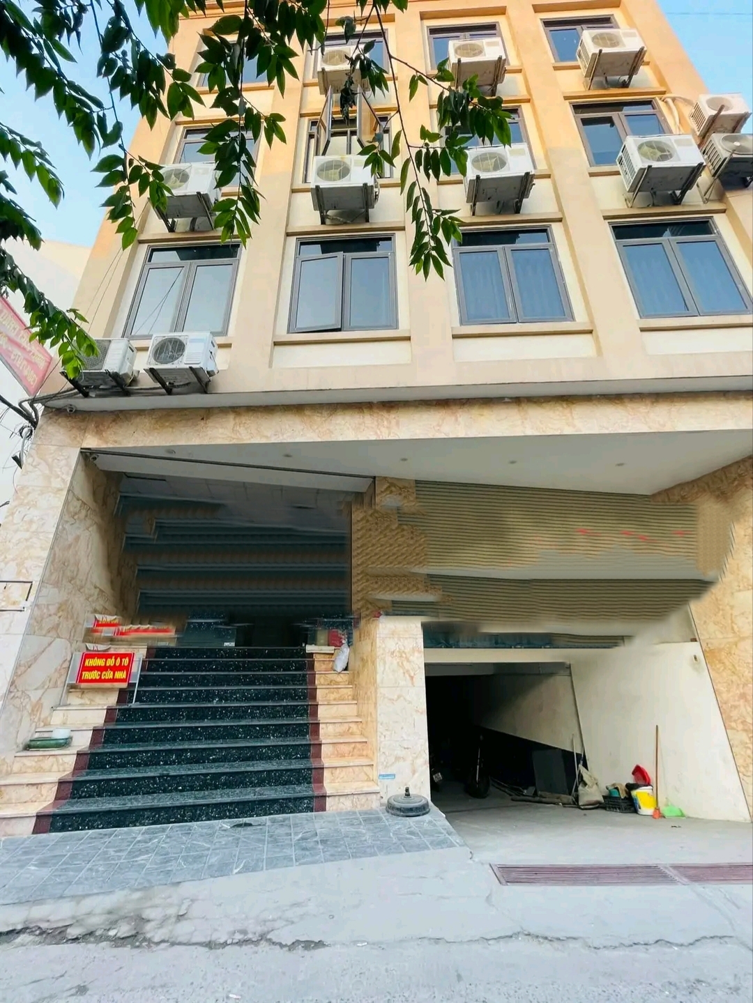 Hàng Đẹp Giá Rẻ Bán Nhà Liễu Giai 150m2 9,5m 36,2 Tỷ 6 tầng oto tải đỗ nhà