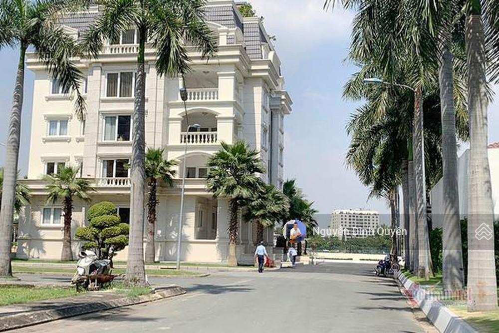 Siêu biệt thự 800m2 hầm 3 lầu - giáp sông Sài Gòn - P. Thảo Điền - Quận 2. Giá 320 tỷ