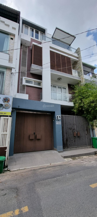 Siêu hiếm! Bán nhà phố P. Bình An Q2 DT 7.5x13m CN 107.5m2 gía 25 tỷ.