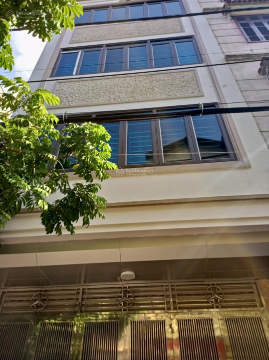 Siêu phẩm! Bán nhà mặt phố Trần Quang Diệu, Đống Đa, ô tô đỗ cửa, chỉ 25 tỷ