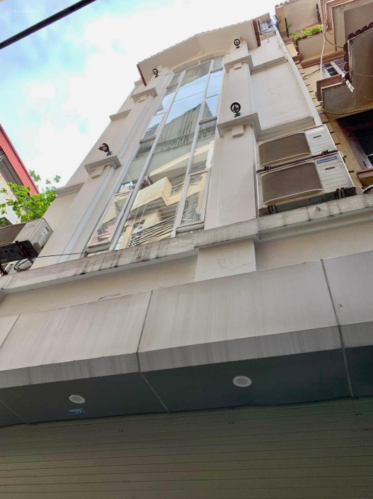 Siêu phẩm Đống Đa - khu víp - ôtô tránh - 5tầng thang máy 11 phòng - KD đỉnh - DT rộng, ở sướng