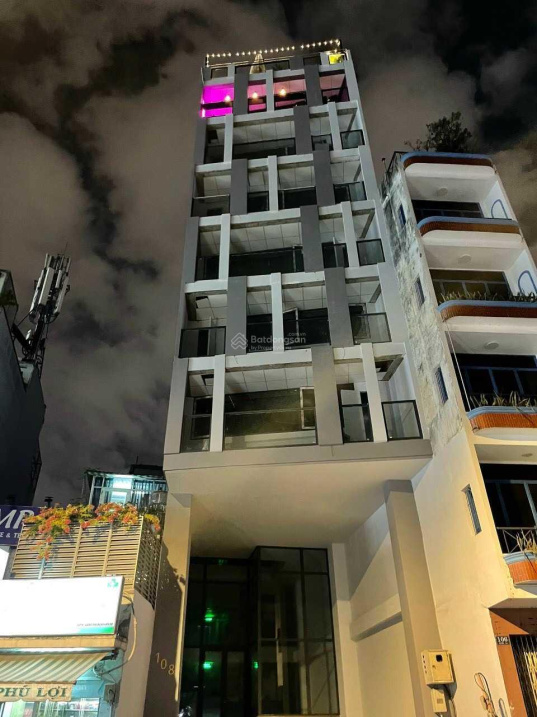 Sp duy nhất! Bán nhà mặt tiền Nguyễn Xí (4,5x32m) nở hậu: 5m hầm 6 lầu HĐT: 90tr/th giá: 16.5 tỷ TL