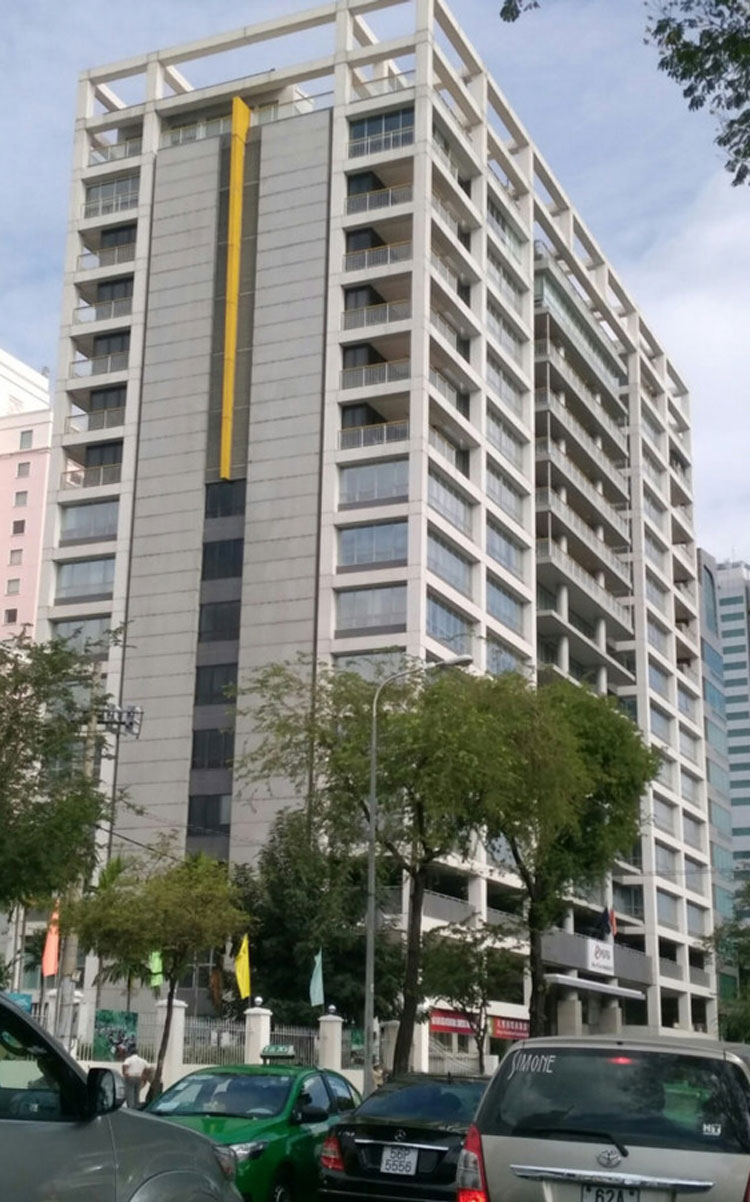 Bán toà văn phòng hạng B Liễu Giai, 1800m2, 20 tầng, mặt tiền 30m, 850 tỷ