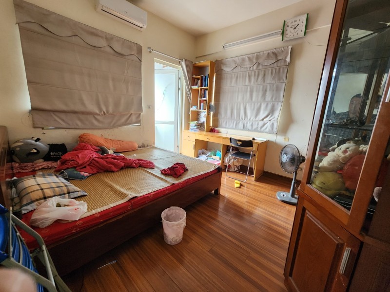 Phố Trần Duy Hưng, DT 200m2, mặt 10m kinh doanh khủng 22 tỷ