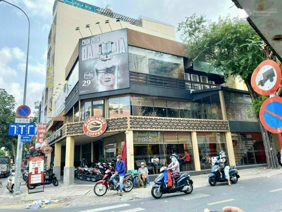 Vị trí rất đẹp - MT Trần Hưng Đạo - Nguyễn Khắc Nhu, Quận 1 - 11x30m, 2 Hầm 10 tầng - 190 tỷ