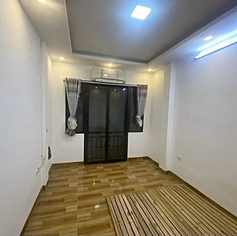 Mình cần nhượng phòng tầng 3 trong nhà 4 tầng địa chỉ: nhà 21A, 358/25/7 Bùi Xương Trạch, Thanh Xuân, Hà Nội