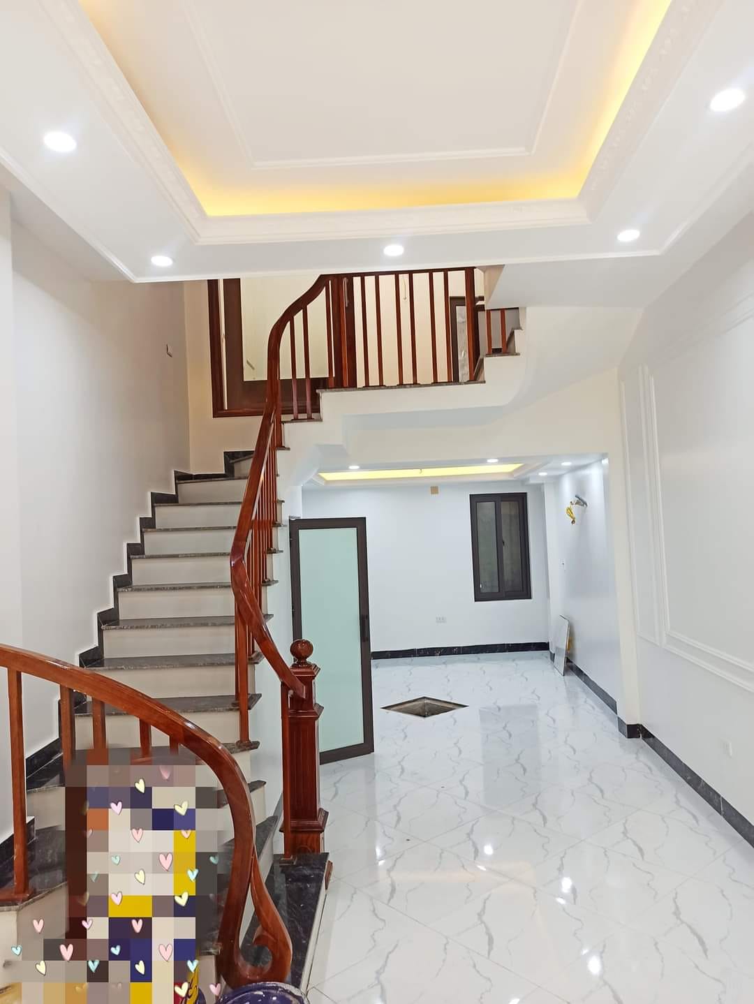 Bán nhà siêu đẹp Láng Hạ, Đống Đa, 55m2,5T, MT 4.5m, 6 tỷ 400 triệu, nhà đẹp ở ngay.