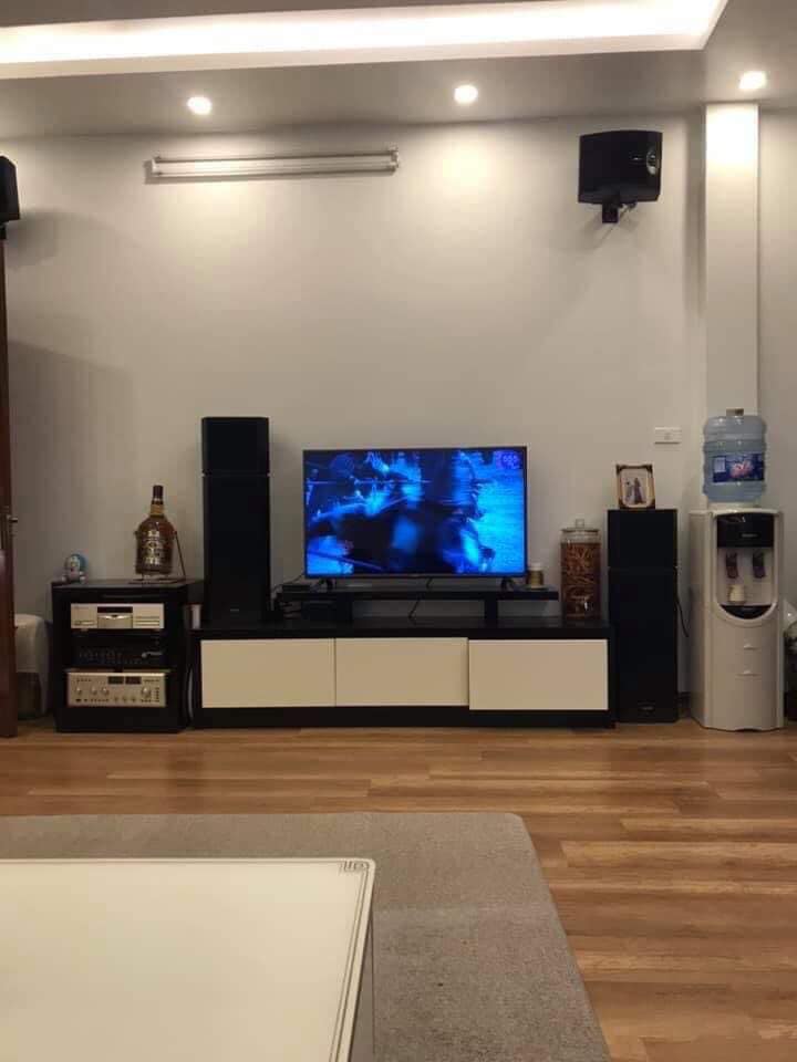 Bán nhà Văn Cao, Ba Đình, 80m,4 T, MT 5m, nhà đẹp ở luôn, giá 8 tỷ 2