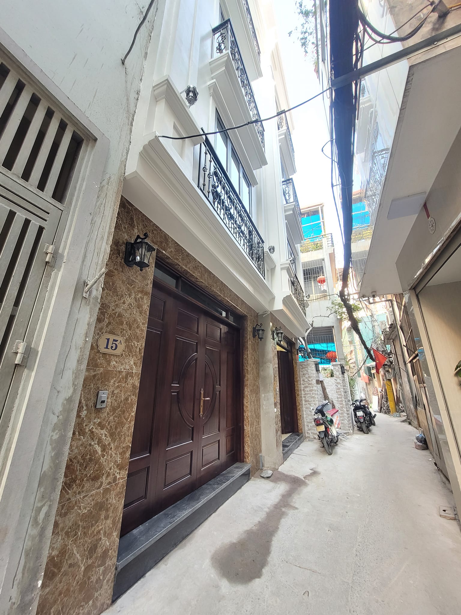 BÁN NHÀ LẠC LONG QUÂN 46M2 5T MT 3,5M 6.25 TỶ - 2 THOÁNG – NHÀ MỚI – NGÕ THÔNG – GẦN PHỐ