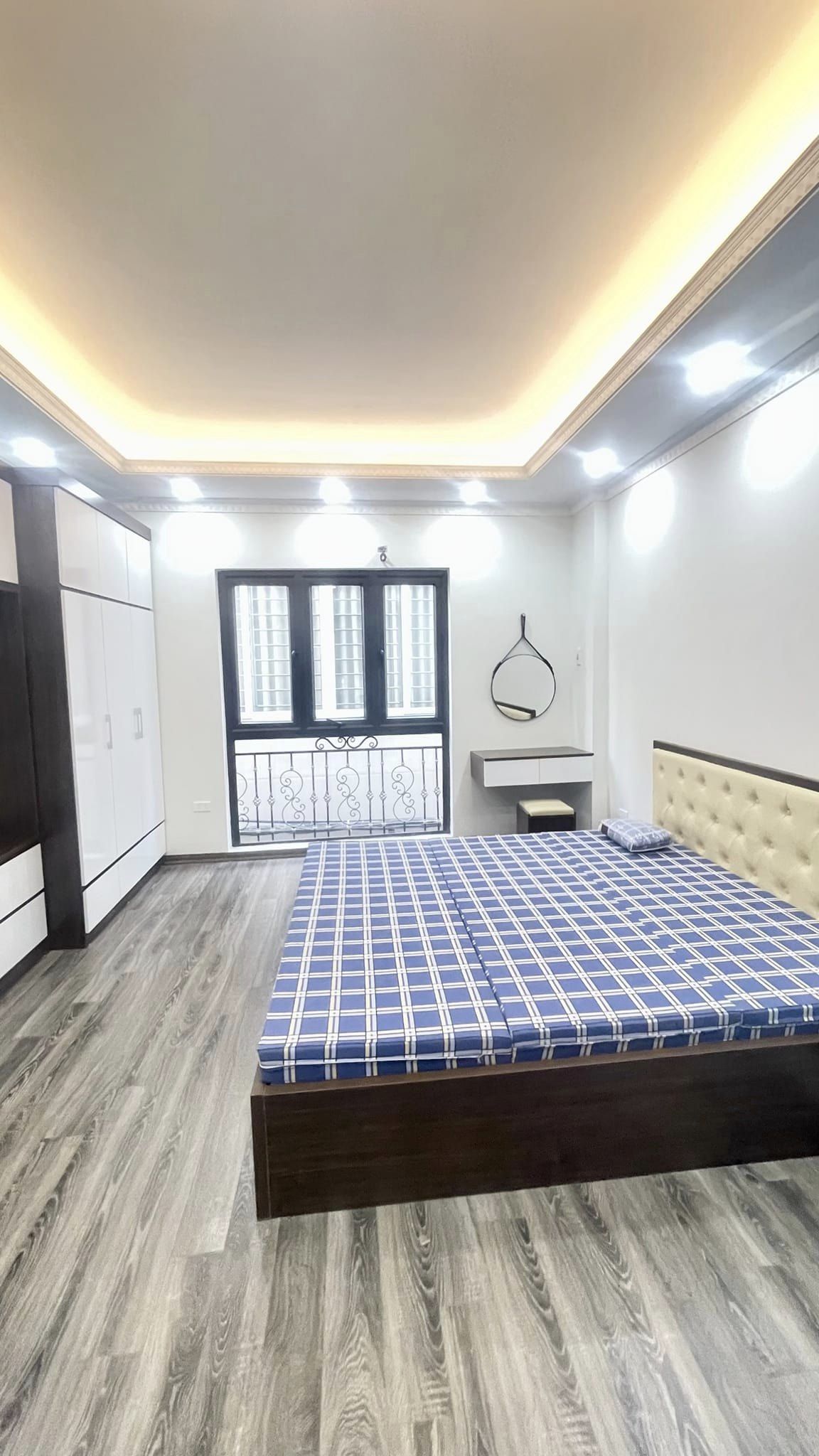 Bán nhà siêu đẹp Trích Sài, Tây Hồ, nhà đẹp ở luôn, 36m, 5 tầng, giá 4 tỷ 95.