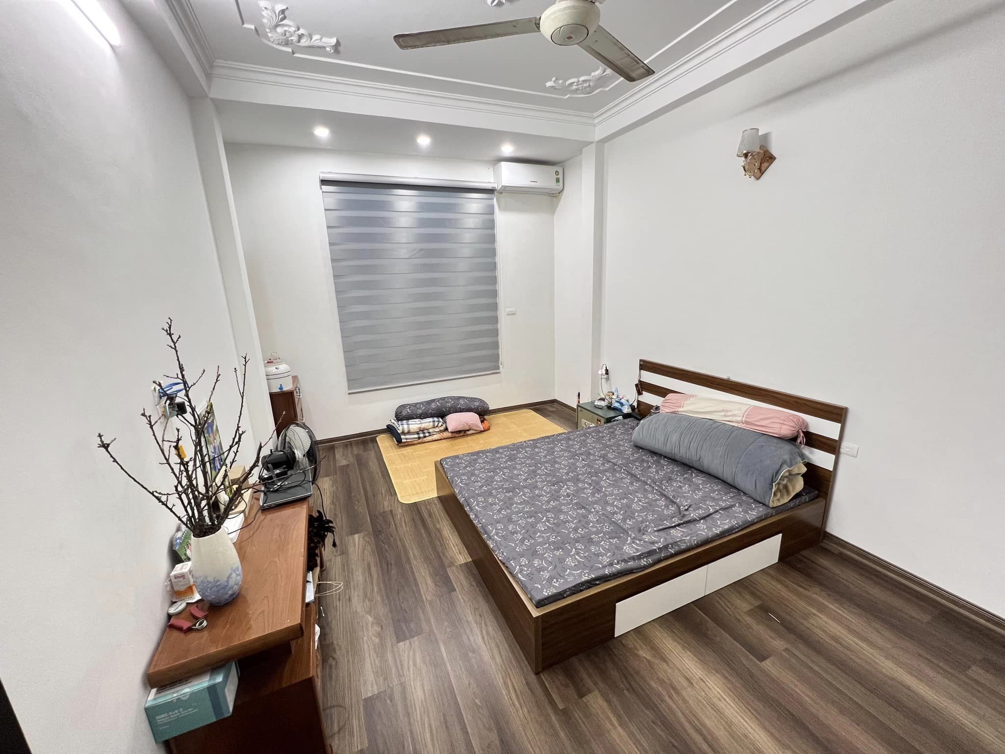 Bán nhà siêu đẹp Hoàng Cầu, Đống Đa, nhà đẹp ở luôn, 45 m, MT 4m, giá 6 tỷ 9.