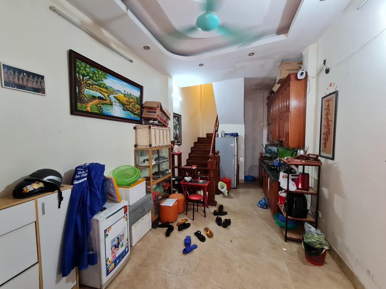 Bán nhà siêu đẹp Thịnh Quang, Đống Đa, nhà đẹp ở luôn, 32m, 5 tầng, giá 3 tỷ500 triệu.