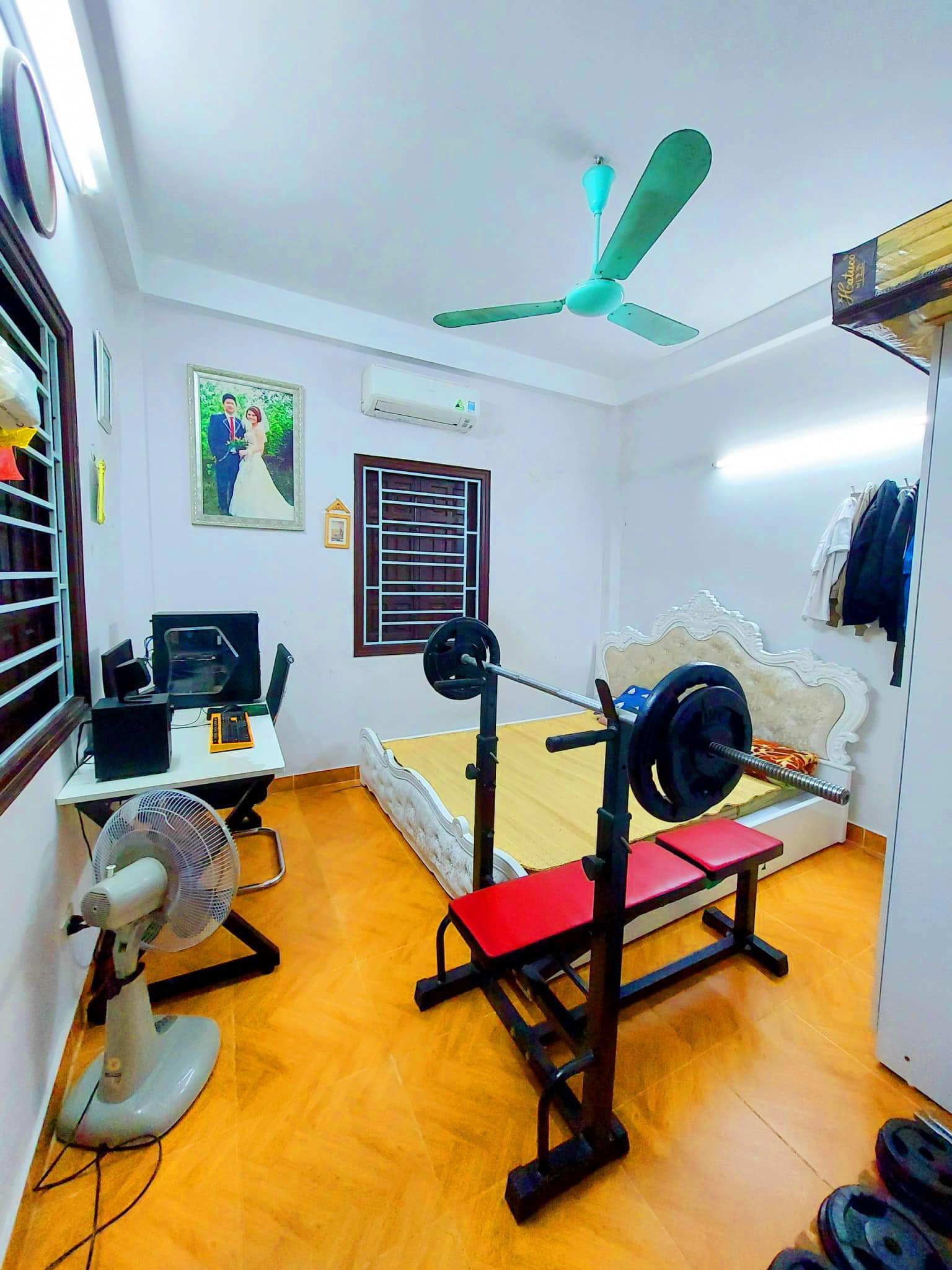 Bán nhà siêu đẹp Kim Mã, Ba Đình, 45m, MT 4m, LÔ GÓC, Ô TÔ, giá 6 tỷ 6