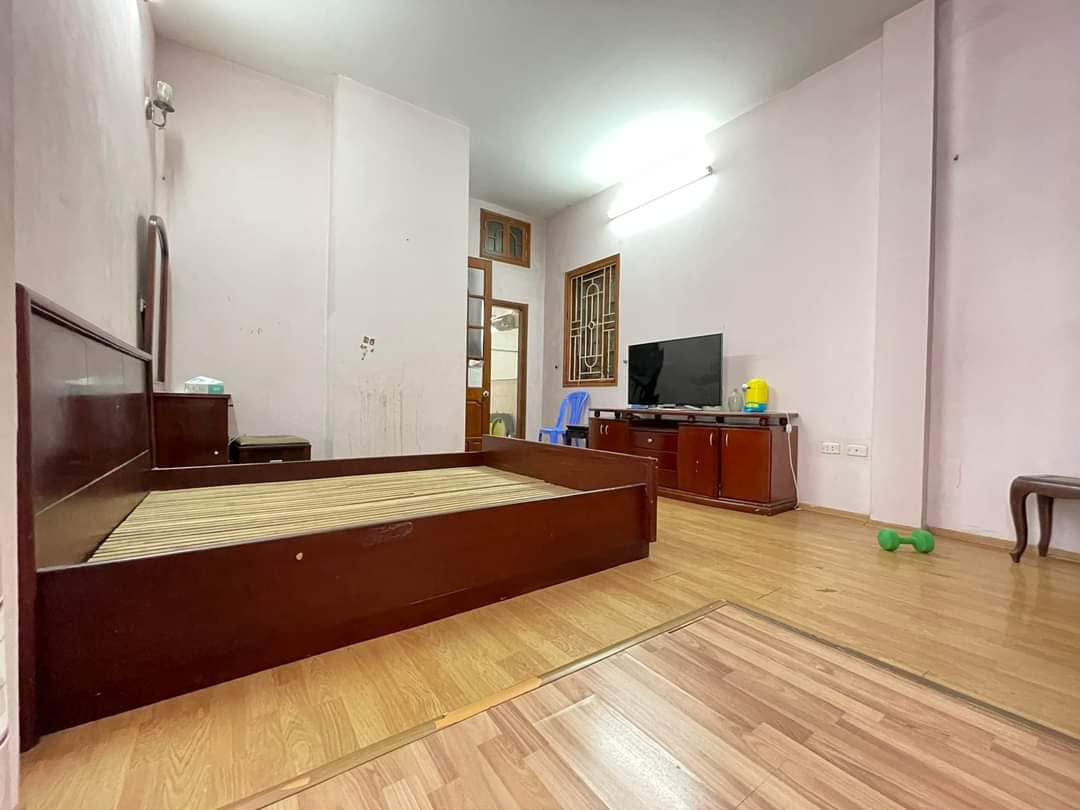 Bán nhà Phân lô Đào Tấn, Ba Đình 38m 6 tầng giá 4.5 tỷ