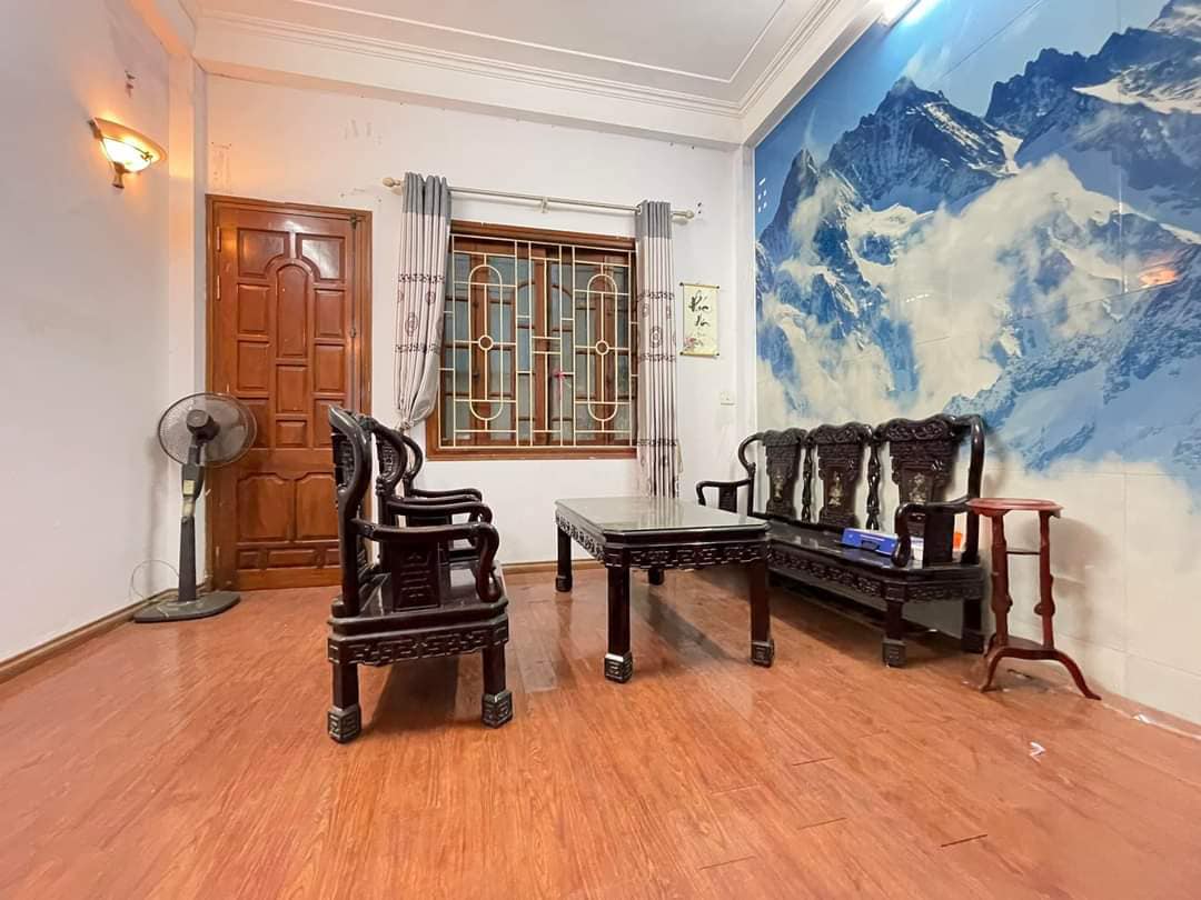 Bán nhà 5T cực đẹp hàng hiếm phố Đào Tấn, quận Ba Đình chỉ 5,8 tỷ