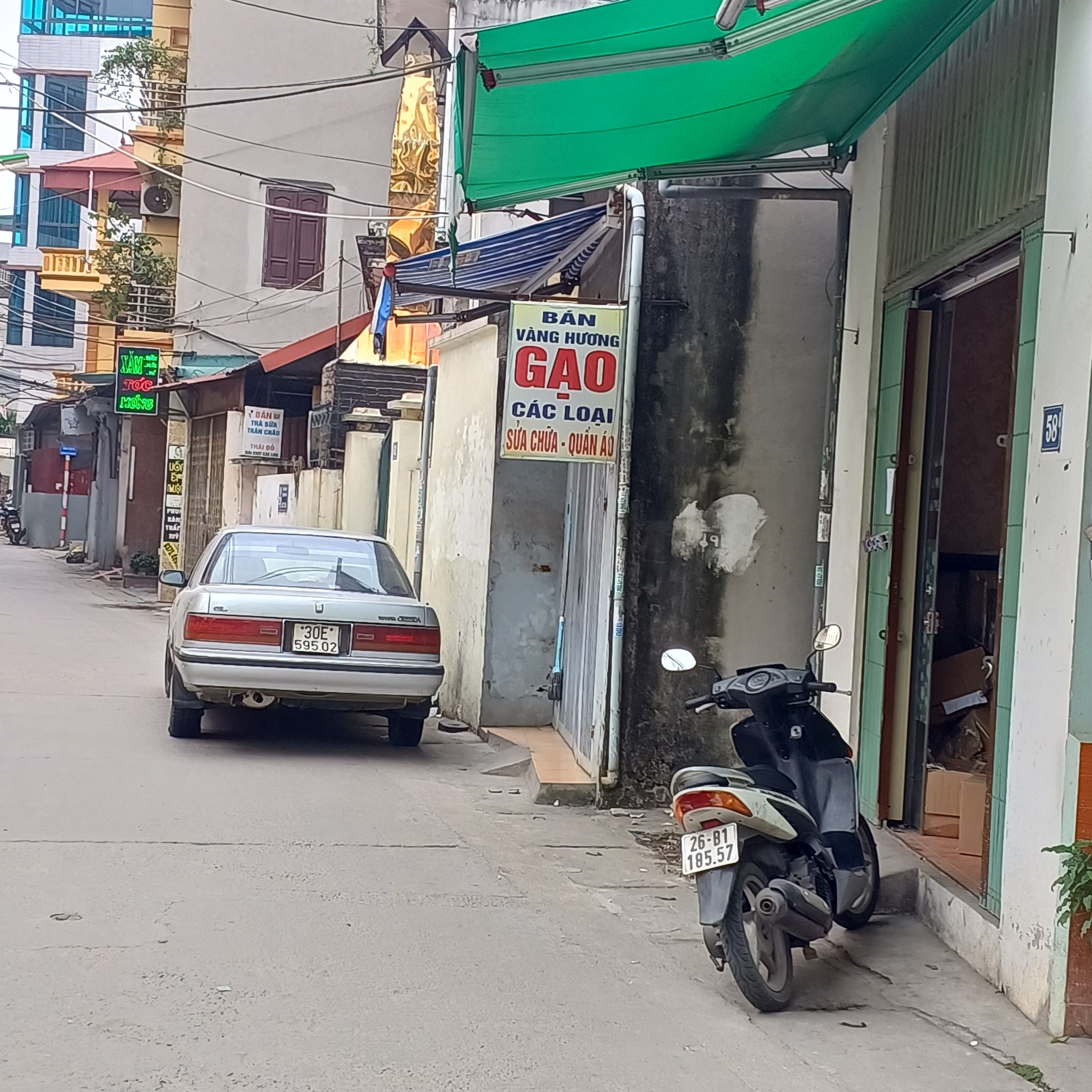 Bán nhà phân lô, Xuân Đỉnh, BTL , Ô TÔ, KD 55m, MT 5m, giá 6 tỷ 900 triệu, gần khu Ngoại Giao Đoàn.