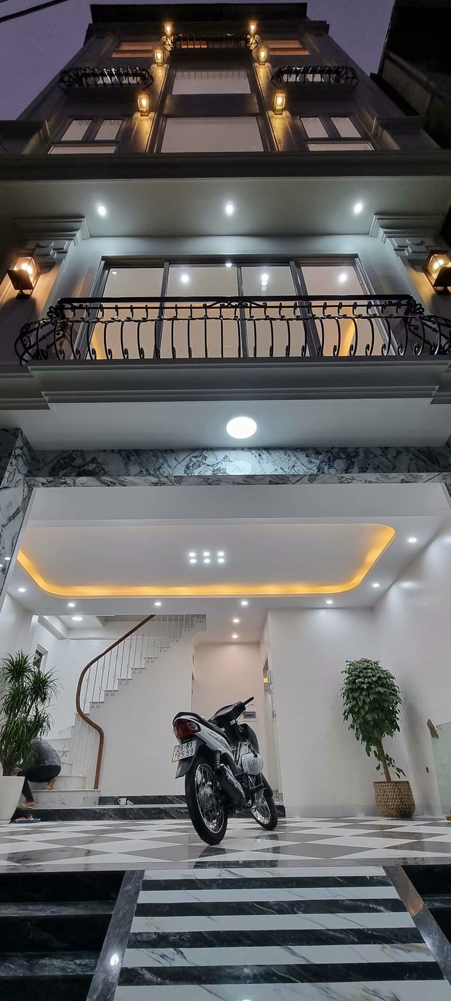 Bán nhà Nguyễn Khang Cầu Giấy 38m2 7tầng thang máy MT 5m nhỉnh 5tỷ gần ôtô(3)