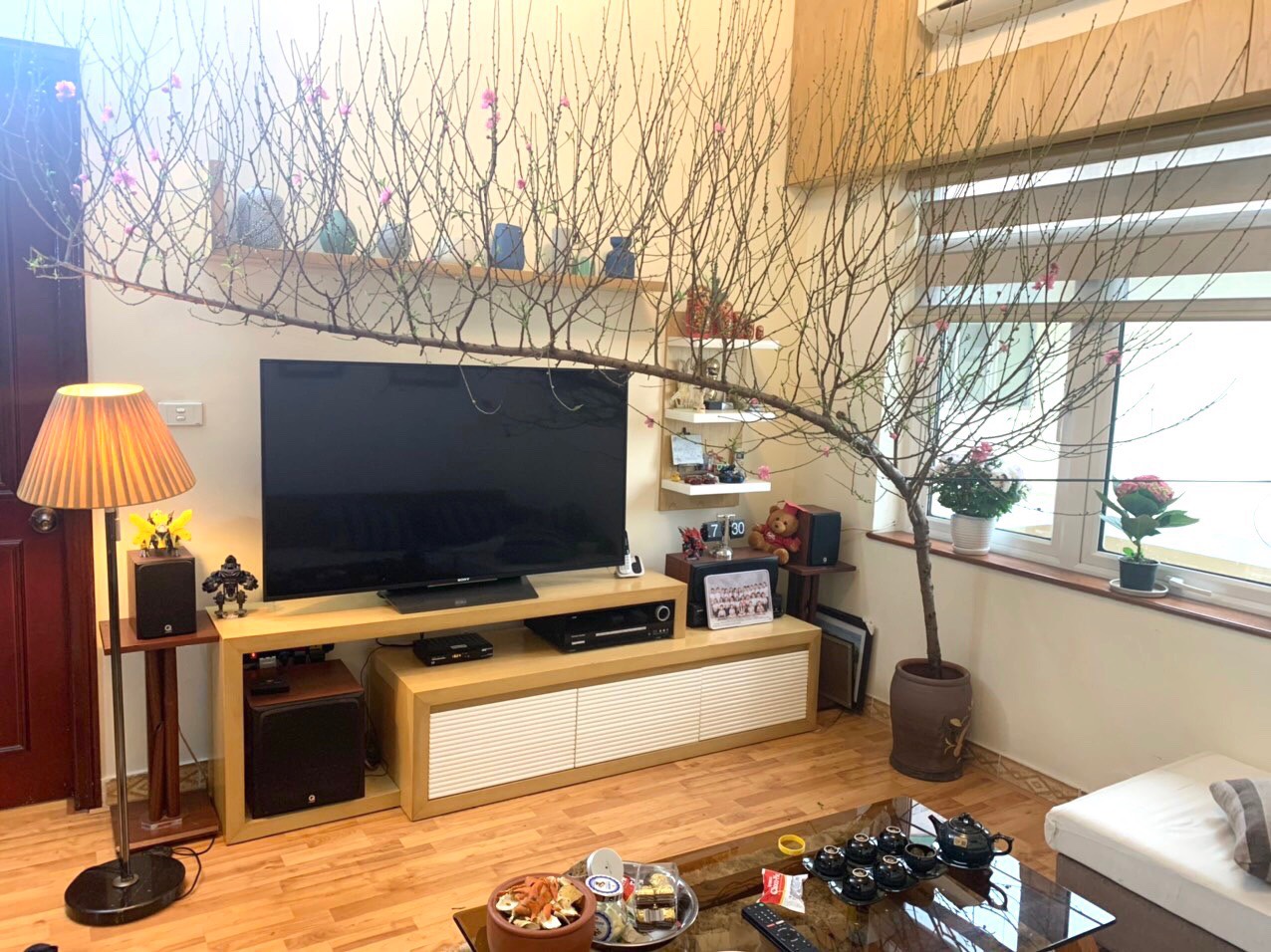 Bán căn hộ chung cư toà Nơ 1, đô thị Pháp Vân - Tứ Hiệp đầu ngõ 15 đường Ngọc Hồi