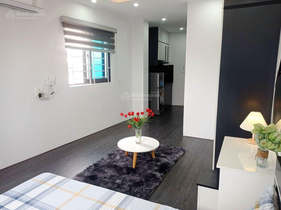 bán nhà CCMN HÀO NAM 77m2 giá 6,5 tỷ, sau phố, 15 ngủ, ngõ thông, thuê 90tr/th