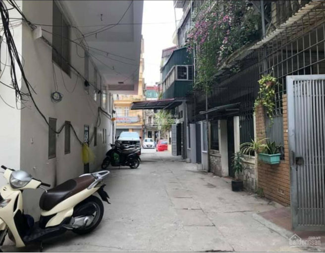 Bán nhà riêng đường Nghi Tàm, quận Tây Hồ. Lô góc, sát phố, nhà đẹp ở ngay giá 3.5 tỷ