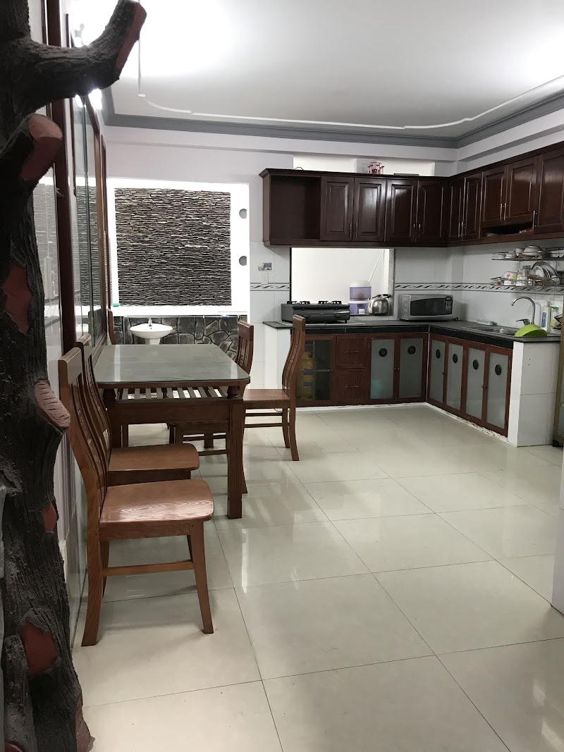 Bán gấp nhà HXH Lý Thương Kiệt, kế Quận 10, 70m2, 5 tầng, giá rẻ