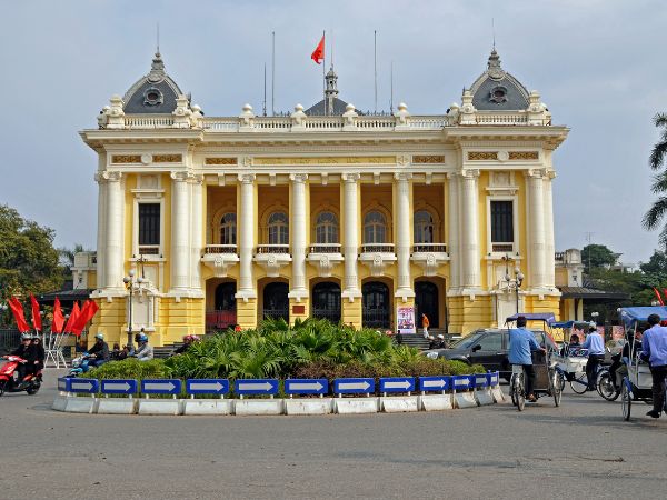ban-nha-ngo-210-bach-dang-hoan-kiem-4-min
