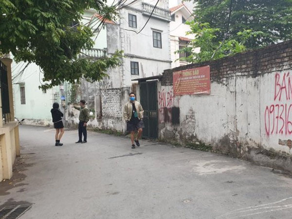 Nhà mặt ngõ 353 An Dương Vương với bề rộng đường lớn thuận tiện di chuyển ban-nha-ngo-353-an-duong-vuong-3
