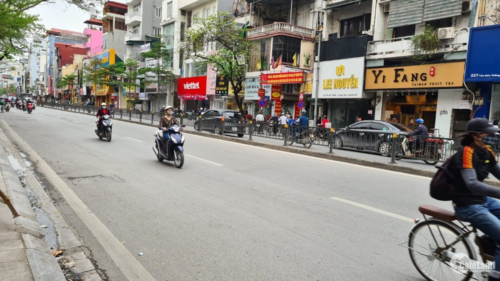 Bán đất Đống Đa , mặt phố Tây Sơn , vị trí đắc địa , kinh doanh ổn định , giá hấp dẫn