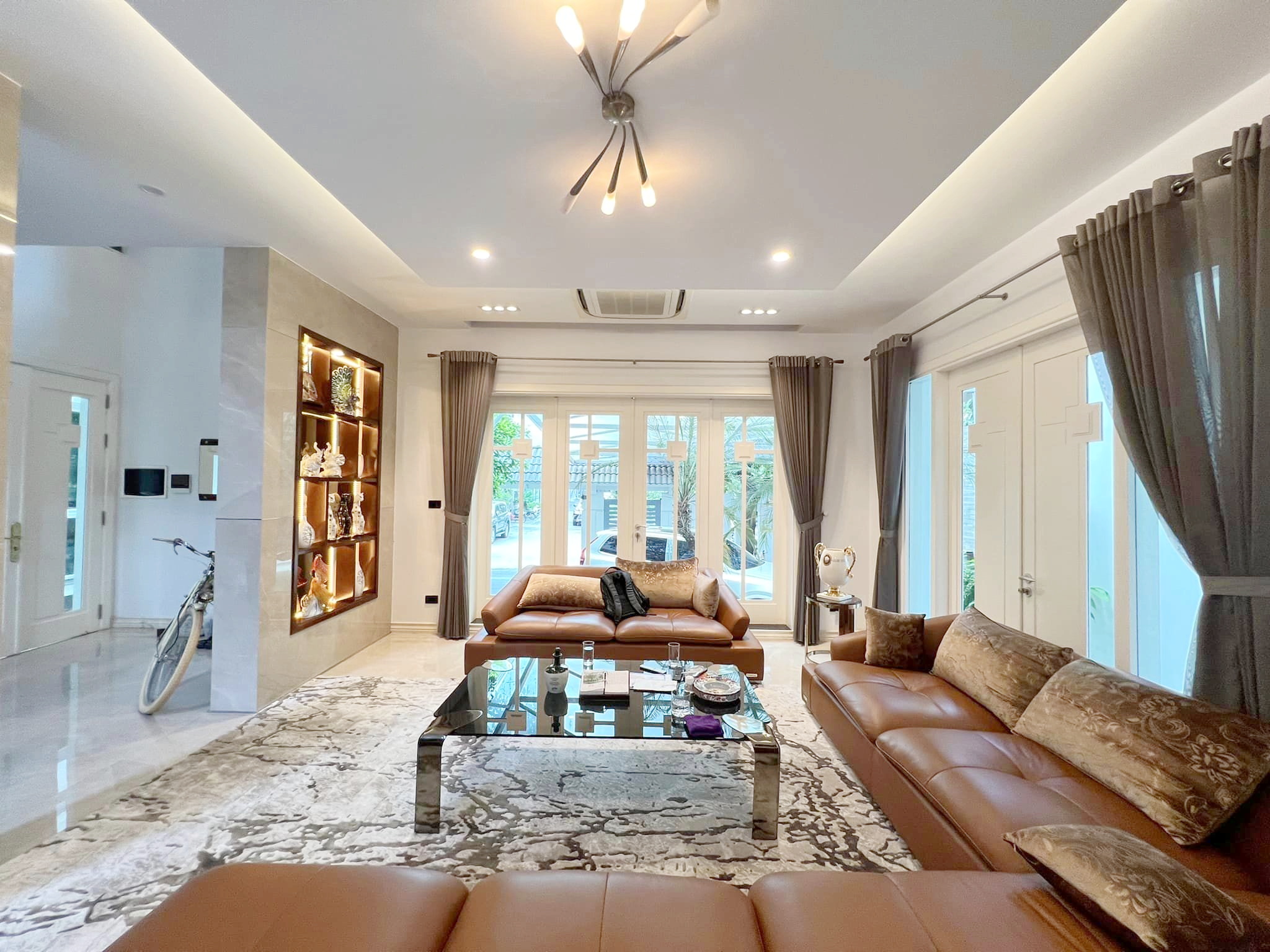 Biệt thự Vườn Đào Giá nào cũng bán